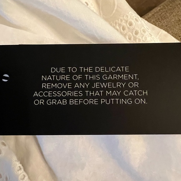 🆕 Karl Lagerfeld Paris Cotton Eyelet Two Button Blazer - Picture 13 of 16